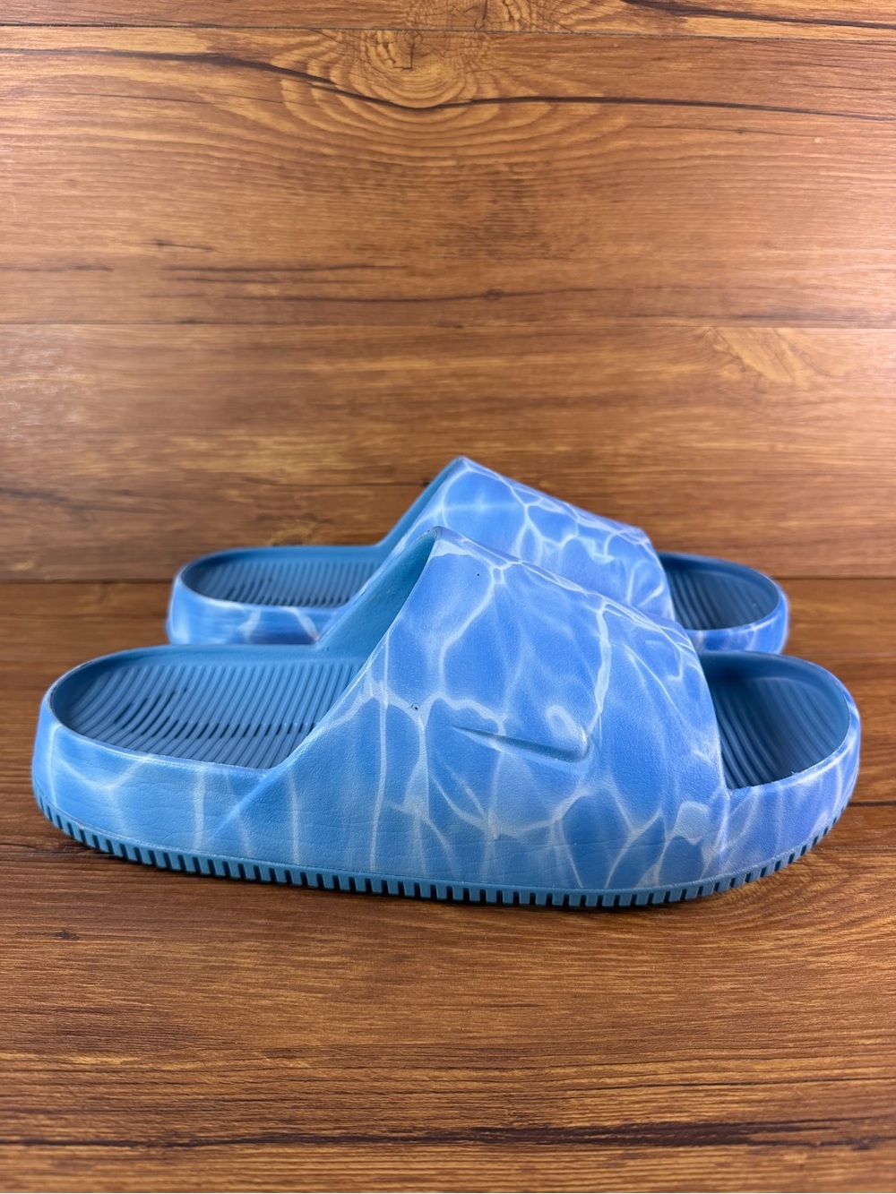 MENS NIKE CALM SLIDES Printed Pool Water Slip-On Shoes Men’s Size 11